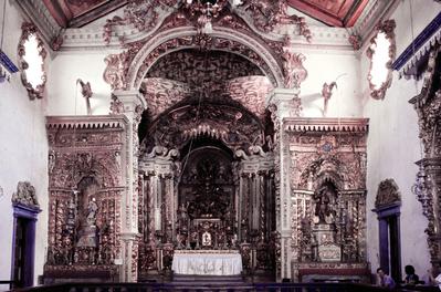 Igreja Matriz de Santo Antônio - nave e capela