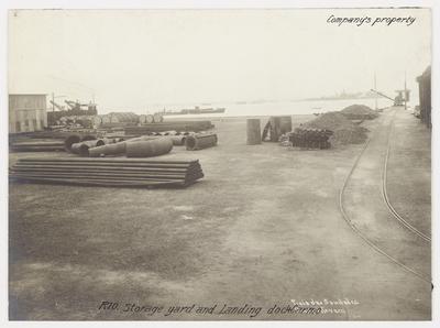 Pátio de armazenamento e cais de desembarque do Carmo