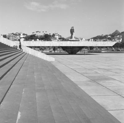 Monumento Nacional aos Mortos da Segunda Guerra Mundial, o Monumento aos Pracinhas