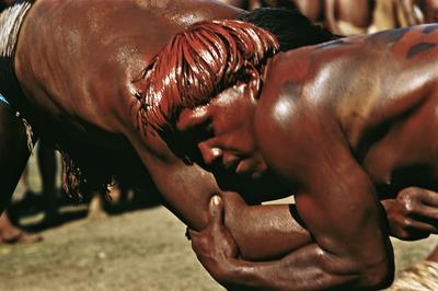 Série Xingu - Luta Huka-huka