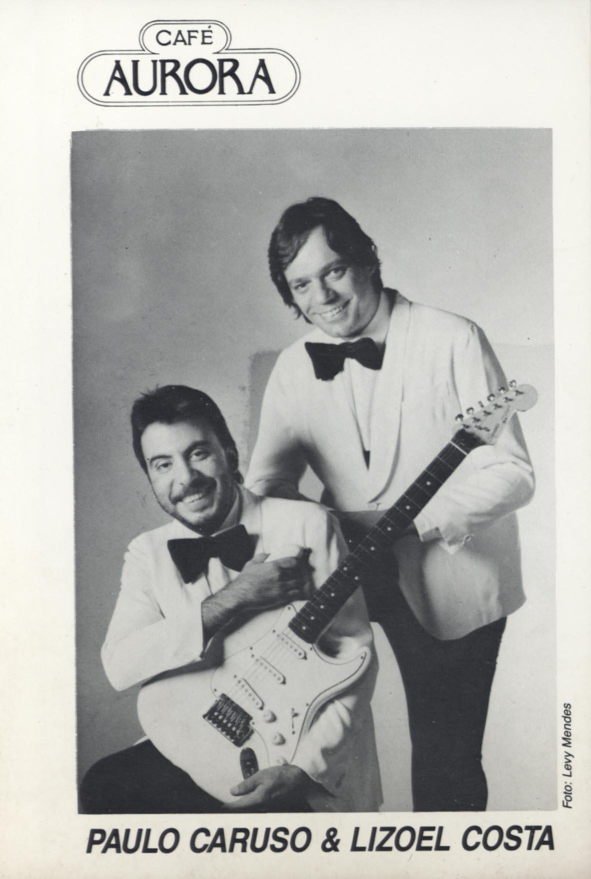 Lizoel Costa e Paulo Caruso (cartão)