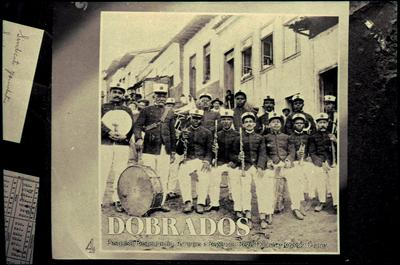 Dobrados (capa de disco - reprodução)