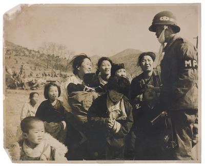 Civis e soldado sul-coreanos