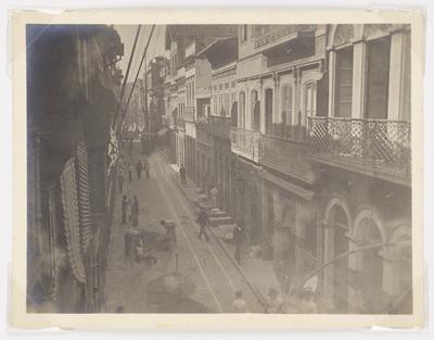 Rua Gonçalves Dias em obras