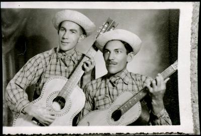 Tonico e Tinoco com violas (reprodução)