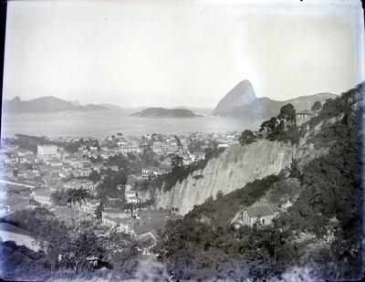 Bairro do Catete; visto da Rua Doutor Pedro Américo