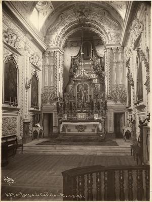 Altar da igreja de São Sebastião