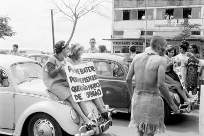 Passeata de calouros da Universidade de Brasília