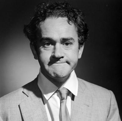 Campanha publicitária da agência J. Walter Thompson para as sandálias Havaianas com Ronald Golias