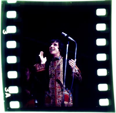 Roberto Carlos ao microfone