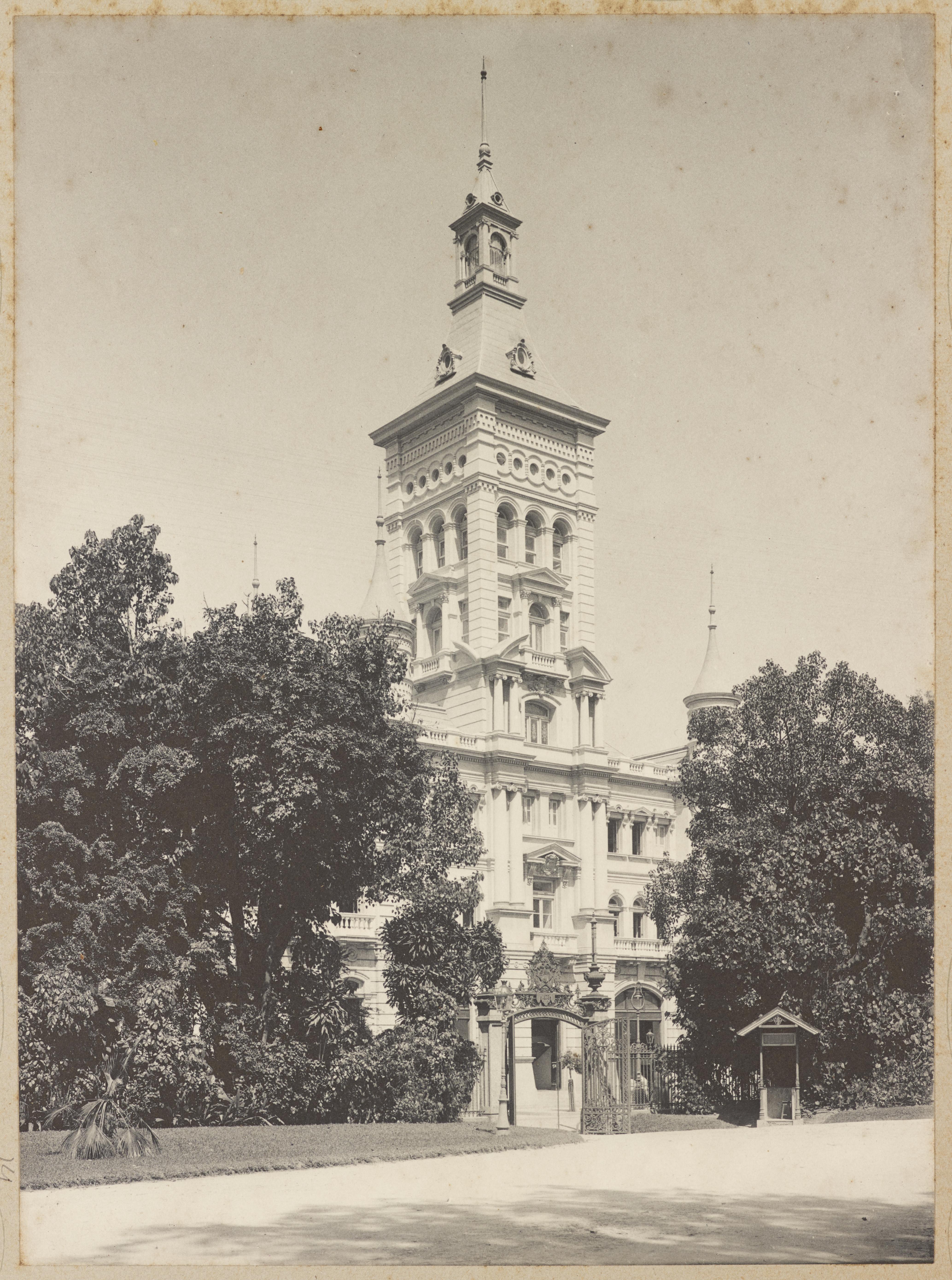 Quartel do Comando-Geral do Corpo de Bombeiros na Praça da Aclamação, atual Praça da República
