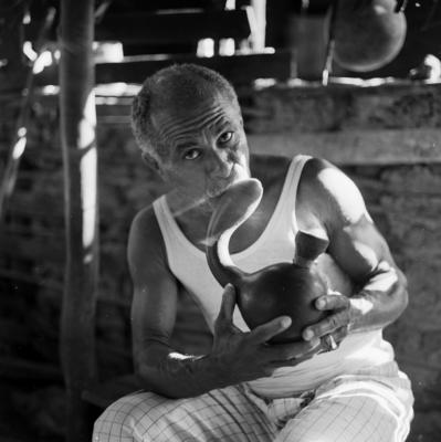 São Luís, homem fumando
