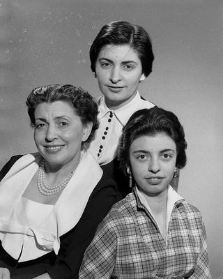 Tinoca Almeida Cunha - retrato de grupo