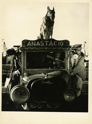 A. C. Carvalho, Mazzaropi e Duque no caminhão "Anastácio"