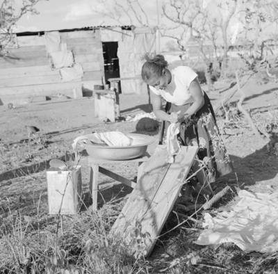 Moradia na Sacolândia, arredores de Brasília