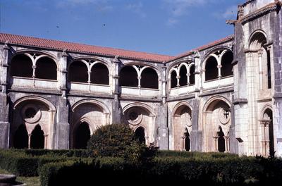 Mosteiro de Alcobaça - claustro de D. Dinis