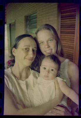 Laís Bodanzky com sua filha