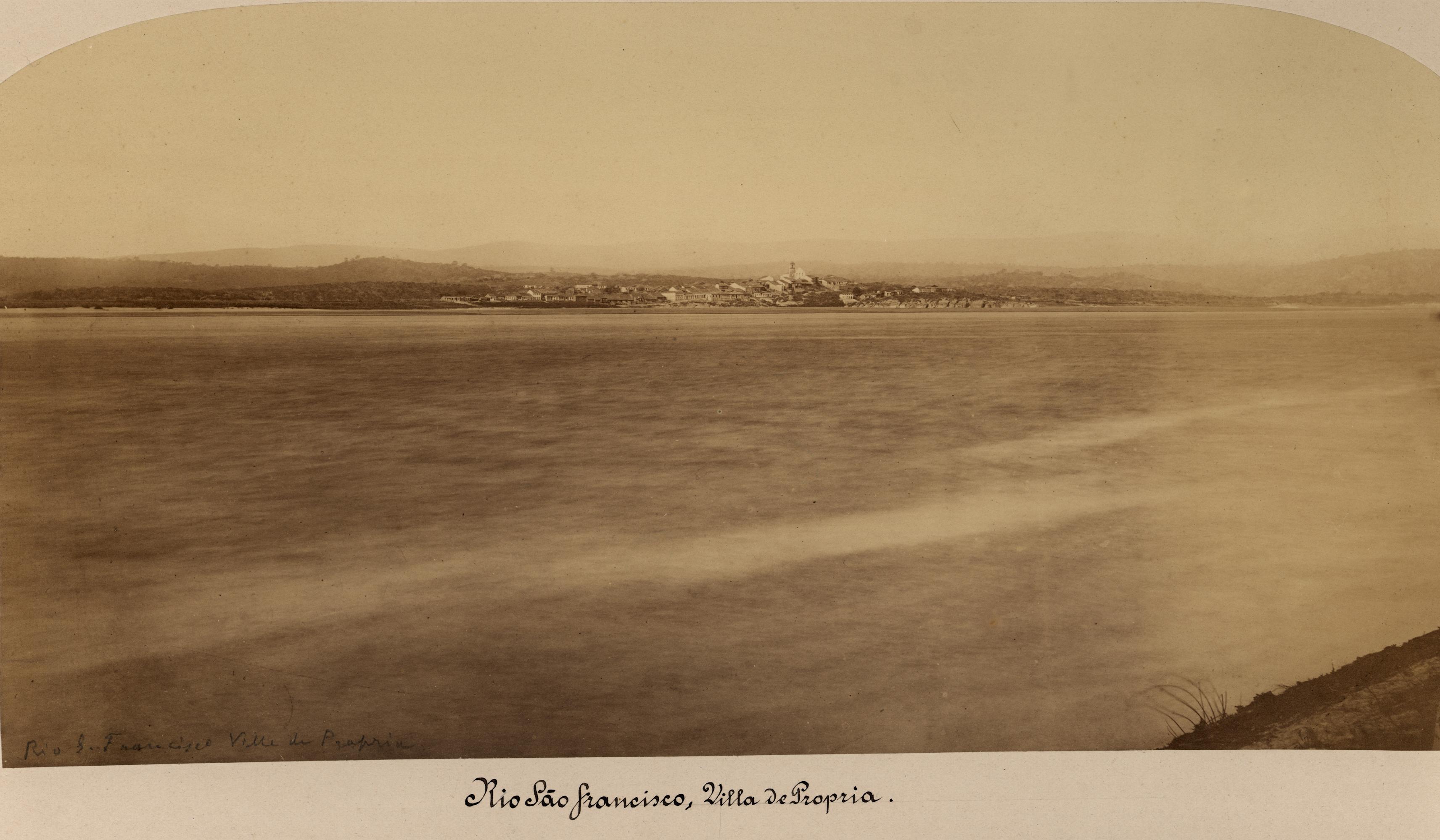 Vila de Propriá, às margens do rio São Francisco