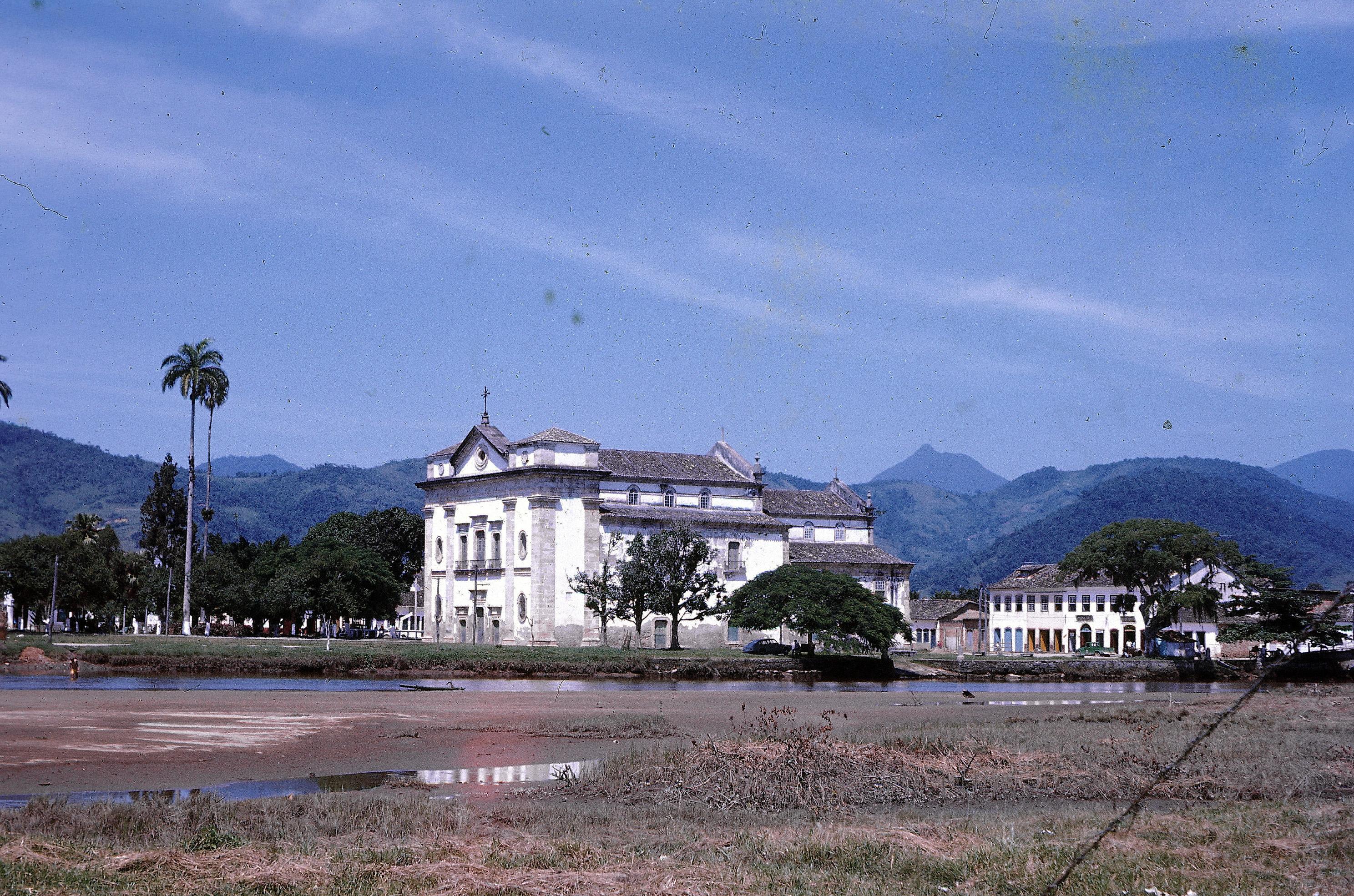 Igreja Matriz de Nossa Senhora dos Remédios