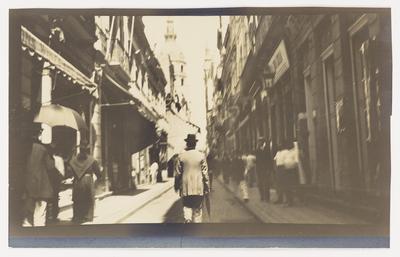 Vista de rua comercial