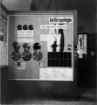 Painel com fotografias