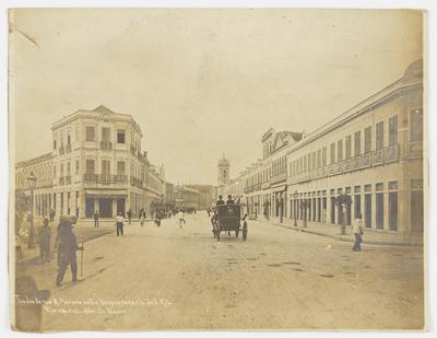 Trecho da rua Marechal Floriano, entre a Uruguaiana e o Largo de Santa Rita
