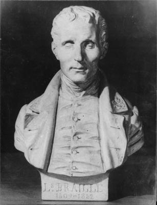 Instituto de Cegos Padre Chico - busto de Louis Braille