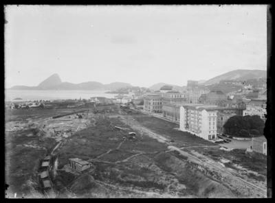 Demolição do Morro do Castelo