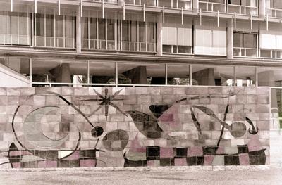Sede da Unesco - mural de cerâmica de Miró