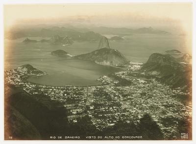 Enseada de Botafogo a partir do Morro do Corcovado
