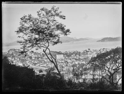 Bairro do Catete visto da Rua Pedro Américo