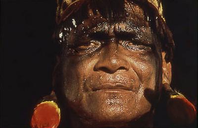 Série Xingu - Sariruá Yawalapiti após ritual do Jawari