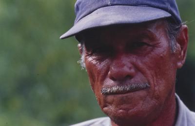 Homem não identificado