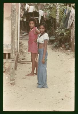 Edna de Cássia em sua casa