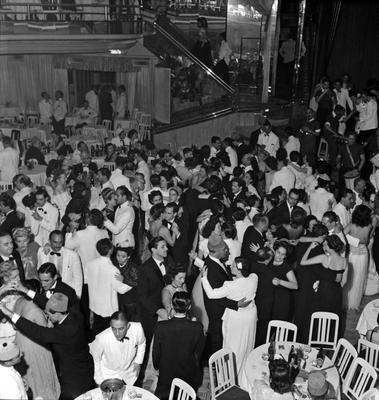 Baile no Cassino da Urca