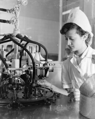 Laboratório das Indústrias Farmacêuticas Fontoura - medicamentos