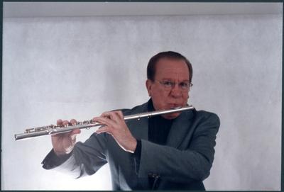 Altamiro Carrilho com a flauta