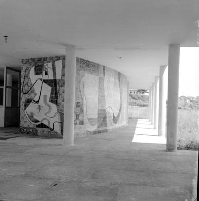 Painel de azulejos, de Burle Marx, na Fundação Oswaldo Cruz