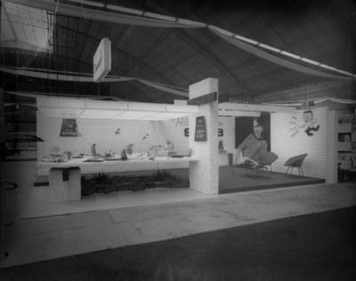 Estande da Helanca Saaba na Feira Nacional da Indústria Têxtil (Fenit)