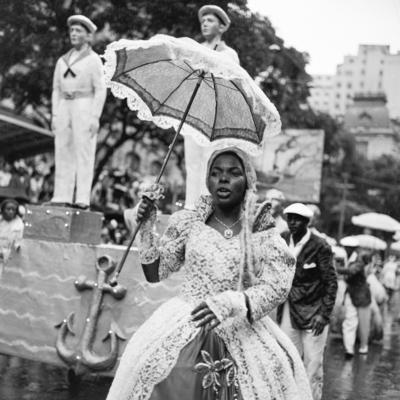Desfile da escola da escola de samba Império Serrano