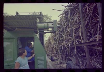 Produção de filme institucional sobre usinas de açúcar