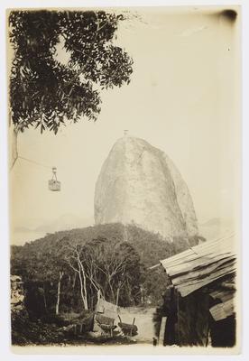 Construção do bondinho do Pão de Açúcar