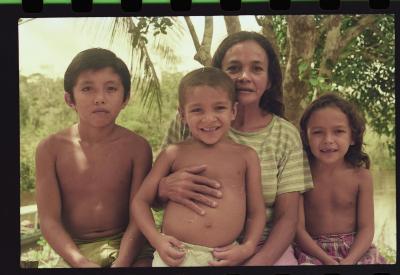 Pessoas não identificadas