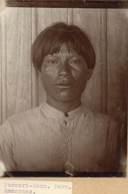 Indígena do povo Paumari