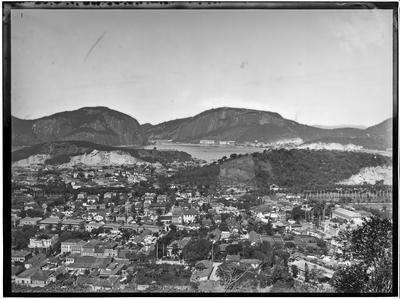 Vista do bairro de Laranjeiras a partir do Morro da Nova Cintra