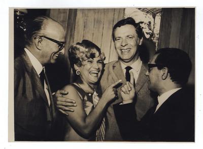 Hebe Camargo, Walter Forster e Denis Brean