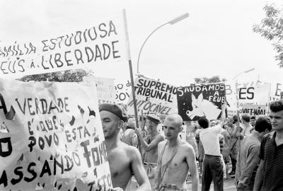 Passeata de calouros da Universidade de Brasília