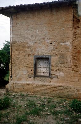 Casa do sítio Morrinhos - janela entaipada