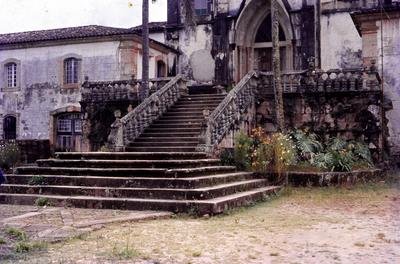 Santuário do Caraça - escada do adro