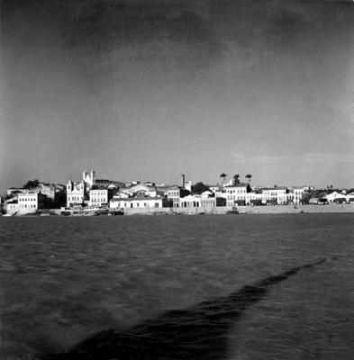 Rio São Francisco, ao fundo, Penedo